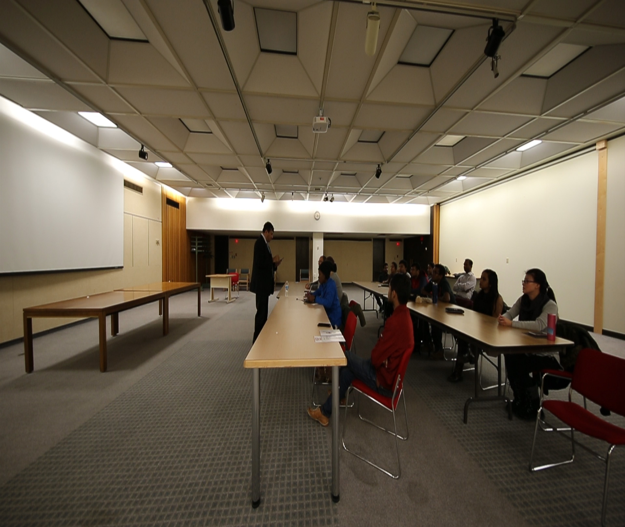 Talk by Joy Stephen RCIC on Canadian Immigration Output for China at the Windsor Library in Canada